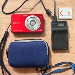 Sony Red w560 Compact Digital Camera with Accessories